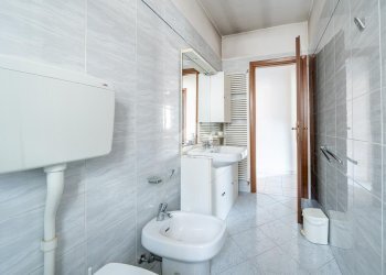 Villa Via Martiri della Bettola, Reggio nell'Emilia - foto 16