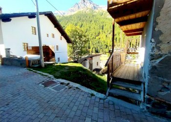 Three-room apartment Frazione Degioz, Valsavarenche - photo 2