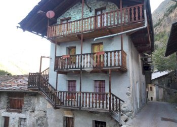 Three-room apartment Frazione Degioz, Valsavarenche - photo 13