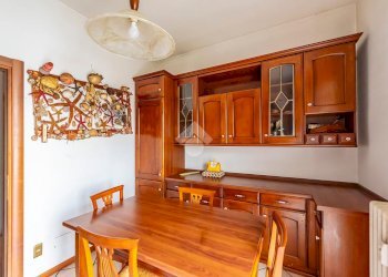 Three-room apartment Via della Pace, Lainate - photo 5