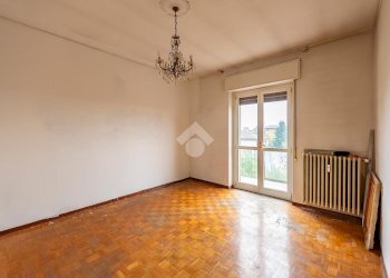 Three-room apartment Via della Pace, Lainate - photo 21