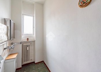 Three-room apartment Via della Pace, Lainate - photo 26