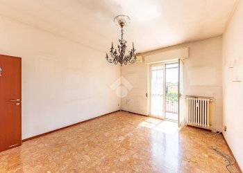 Three-room apartment Via della Pace, Lainate - photo 16