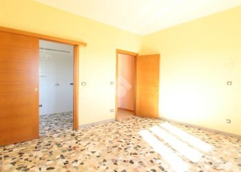 Four-room apartment Via Magellano, Santena - photo 9