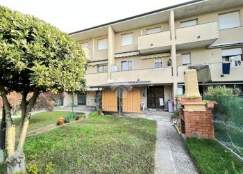 Villa a Schiera Via A. De Gasperi, Villa Cortese - foto 2