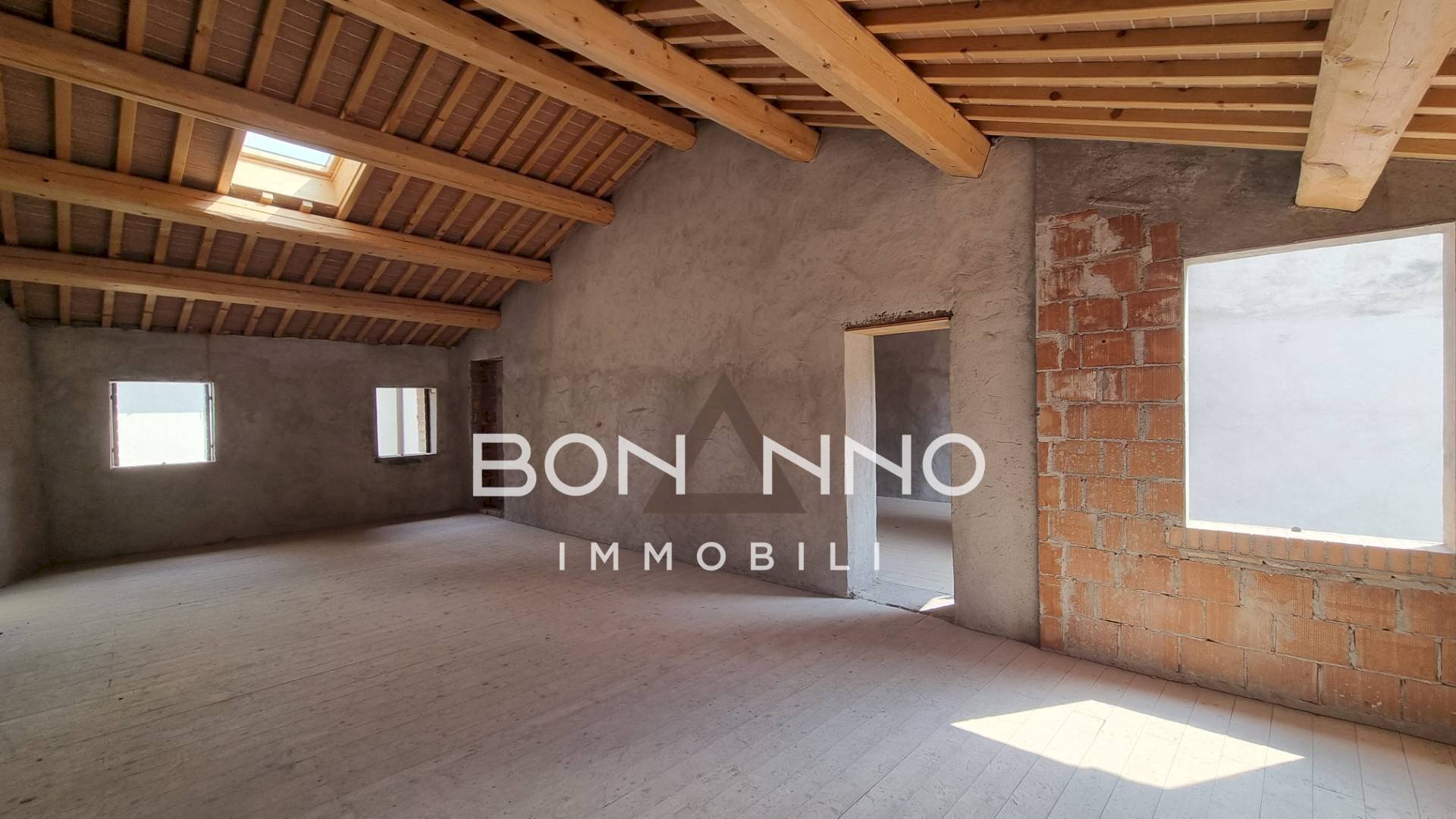 Foto 1 - Attico piazza liberta
 
0, Bassano del Grappa - foto 1