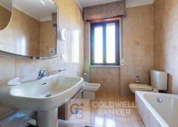 Foto 27 - Quadrilocale Via Arbosto
 
68, Castelnuovo Cilento - foto 27