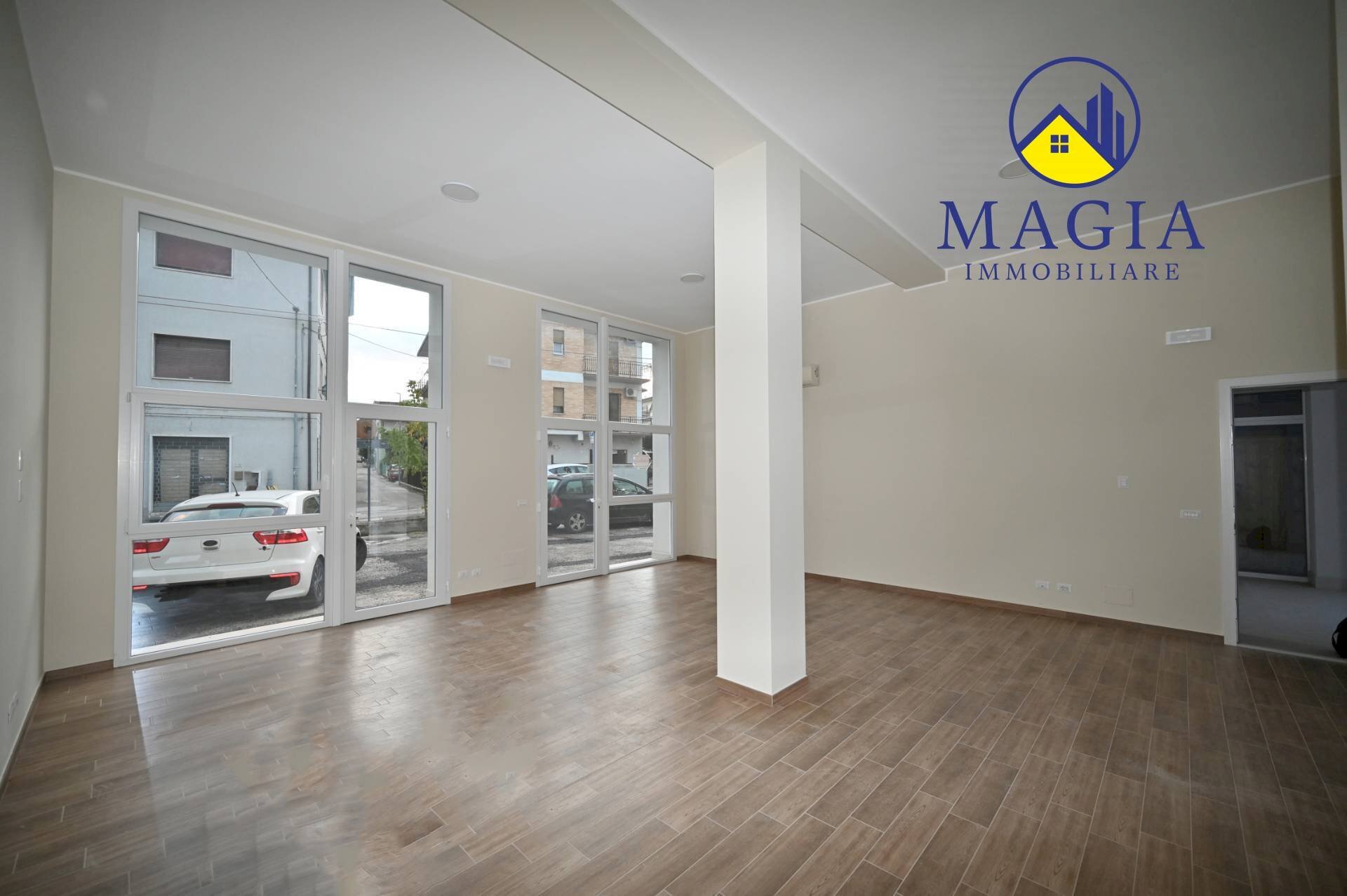 Foto 3 - Commercial Premises 6, Castel di Lama - photo 3