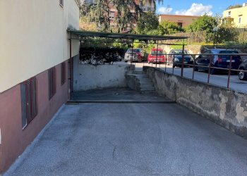 Foto 3 - Magazzino VIA SAN MARTINO
 
48, San Giorgio a Cremano - foto 3