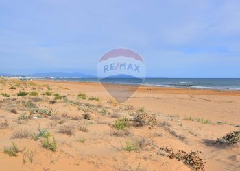 Vista dalla spiaggia - Terreno agricolo Tre Fontane
 
snc, Campobello di Mazara - foto 7