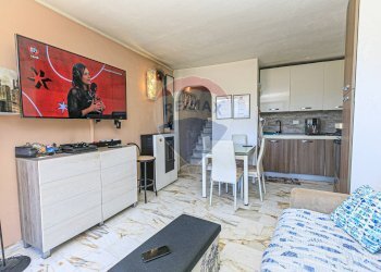 Sala da pranzo - Casa semi indipendente Via Adamello
 
14A, Bargagli - foto 2