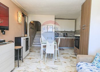 Sala da pranzo - Casa semi indipendente Via Adamello
 
14A, Bargagli - foto 3