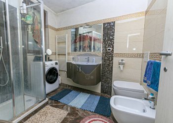 Bagno - Casa semi indipendente Via Adamello
 
14A, Bargagli - foto 8