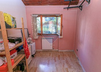 Camera / camera da letto - Casa semi indipendente Via Adamello
 
14A, Bargagli - foto 15