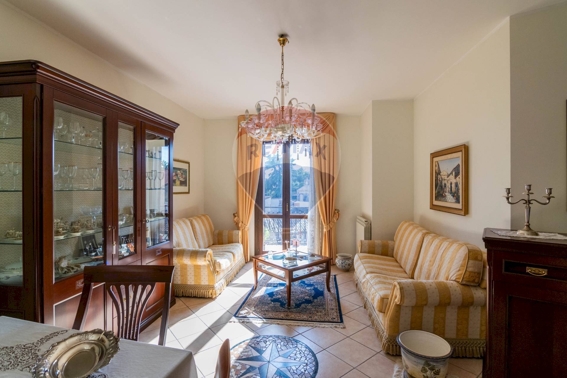 Soggiorno - Quadrilocale via laudani
 
146, Pedara - foto 3