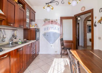 Cucina - Quadrilocale via laudani
 
146, Pedara - foto 6