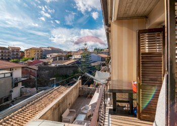 Balcone - Quadrilocale via laudani
 
146, Pedara - foto 22