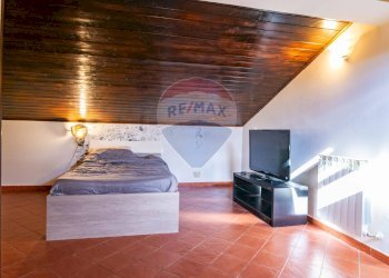 Camera / camera da letto - Quadrilocale via laudani
 
146, Pedara - foto 27