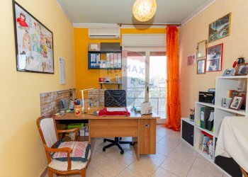 Foto 13 - Trilocale via ruggero settimo
 
2, Caltagirone - foto 13