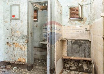 Bagno - Casa indipendente Via Vespri
 
32, Riposto - foto 22