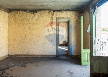 Stanza vuota - Casa indipendente Via Vespri
 
32, Riposto - foto 33