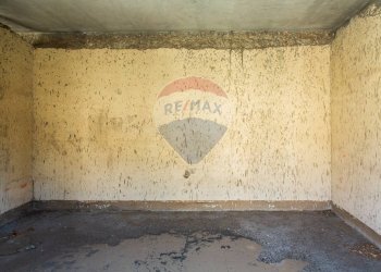 Stanza vuota - Casa indipendente Via Vespri
 
32, Riposto - foto 34