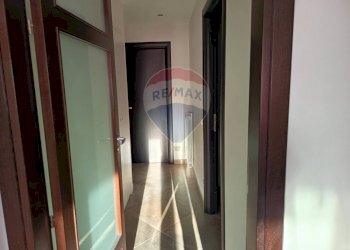 Hall / corridoio - Quadrilocale VIA GIROLAMO CAROPRESO
 
21, Caltagirone - foto 7