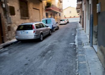 Edificio all\'aperto - Quadrilocale VIA GIROLAMO CAROPRESO
 
21, Caltagirone - foto 23