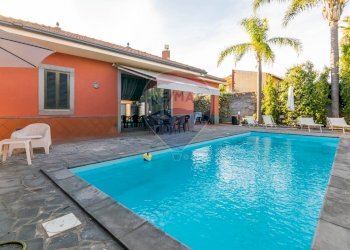 Piscina - Villa Via Bari
 
10, San Giovanni la Punta - foto 43