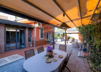 Terrazza - Villa Via Bari
 
10, San Giovanni la Punta - foto 13