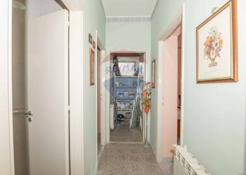 Hall / corridoio - Appartamento Via Giuseppe Mazzini
 
5, Caltagirone - foto 17