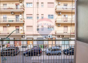 Balcone - Appartamento Via Giuseppe Mazzini
 
5, Caltagirone - foto 31