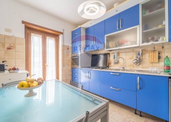 Cucina - Trilocale Strada degli Orti
 
96, Tivoli - foto 5