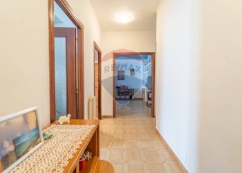 Hall / corridoio - Trilocale Strada degli Orti
 
96, Tivoli - foto 11