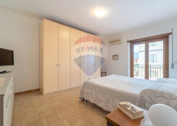 Camera / camera da letto - Trilocale Strada degli Orti
 
96, Tivoli - foto 20