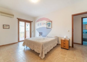 Camera / camera da letto - Trilocale Strada degli Orti
 
96, Tivoli - foto 21