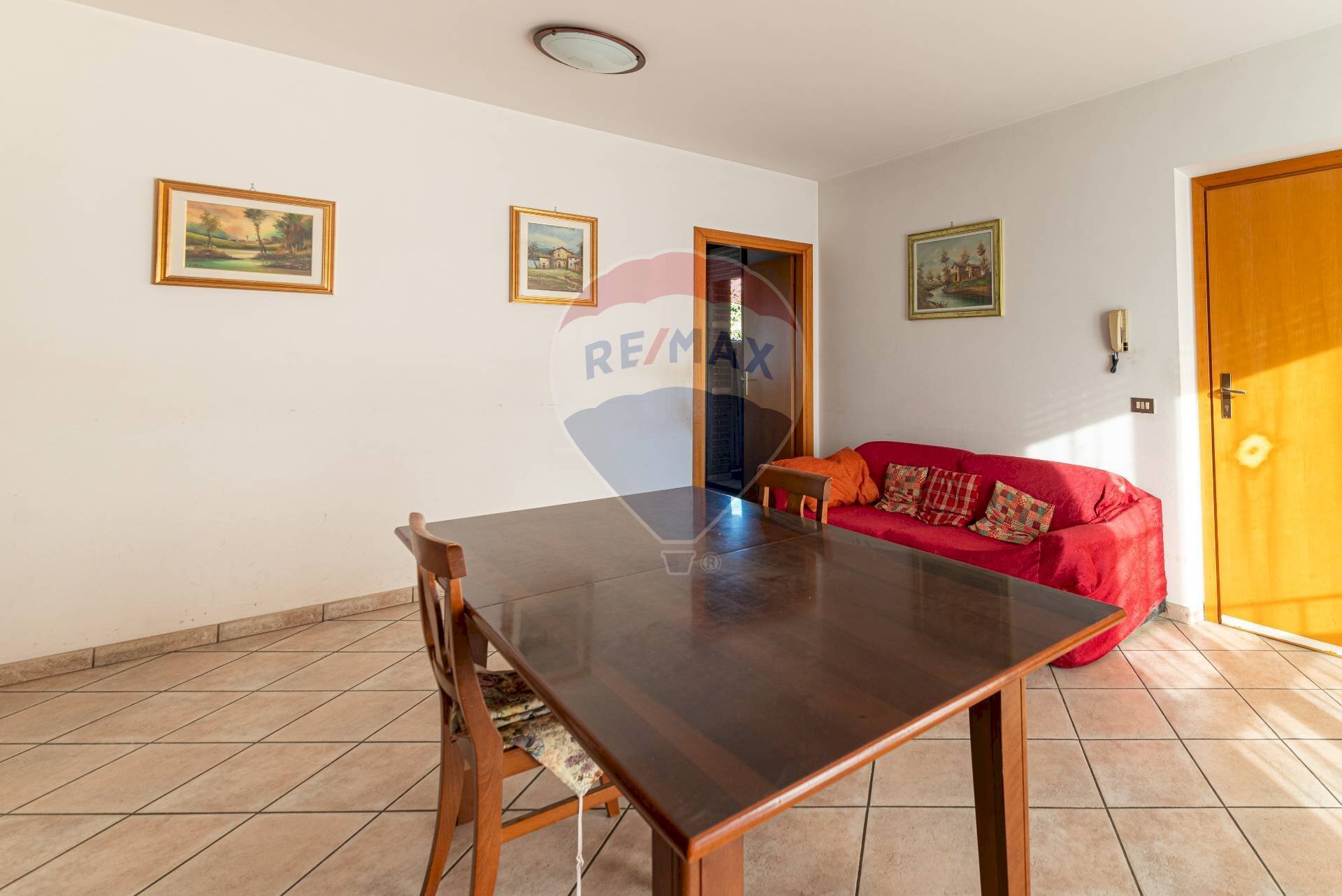 Sala da pranzo - Appartamento Viale del Lavoro
 
1, Jesi - foto 2