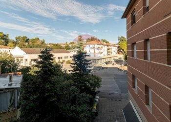 Edificio all\'aperto - Appartamento Viale del Lavoro
 
1, Jesi - foto 7