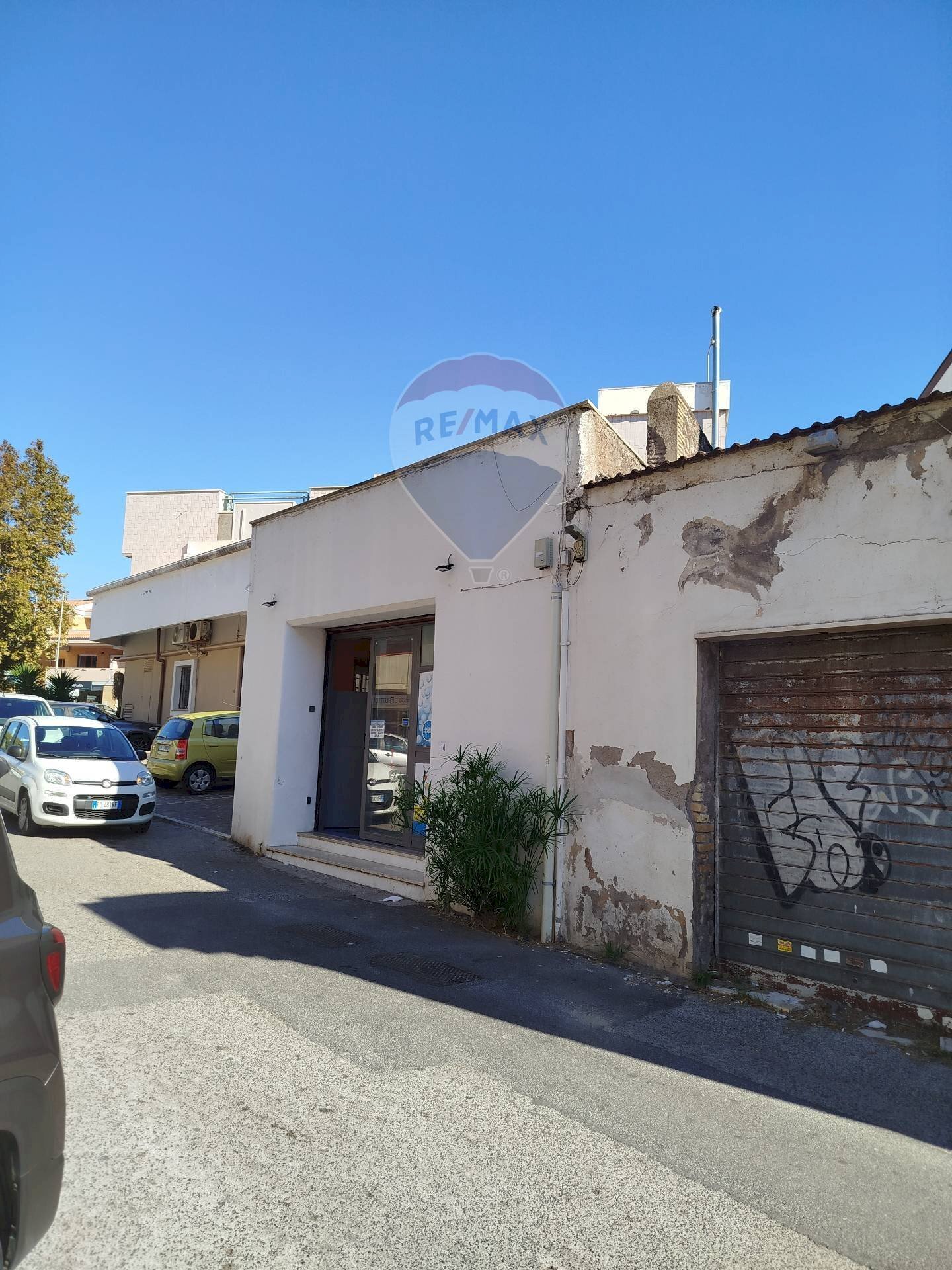 Edificio all\'aperto - Locale Commerciale via Flavia
 
14, Anzio - foto 2