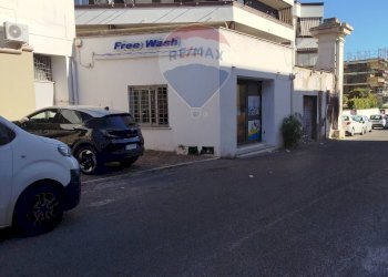 Edificio all\'aperto - Locale Commerciale via Flavia
 
14, Anzio - foto 1