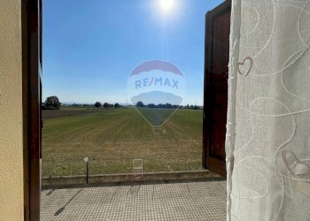 finestra su esterno - Bilocale VIA  GIANBATTISTI VICO
 
190, Reggio nell'Emilia - foto 7