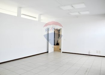 Stanza vuota - Locale Commerciale Signa - foto 16