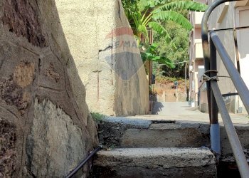 Scale - Trilocale via Roma
 
265, Itala - foto 15