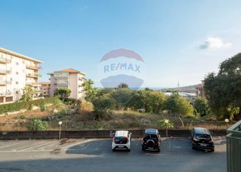 Edificio all\'aperto - Appartamento Via delle mandre
 
32, Acireale - foto 1