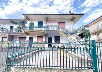 Casa all\'aperto - Casa semi indipendente via ercole patti
 
18, Trecastagni - foto 1