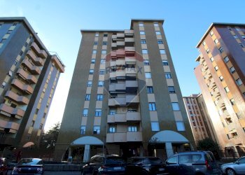 Edificio all\'aperto - Box viale isonzo
 
6, Sesto San Giovanni - foto 1