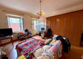 Camera / camera da letto - Trilocale VIA DEL TORO
 
2, Trieste - foto 9