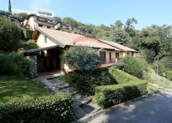 Casa all\'aperto - Trilocale via Levrini
 
23, Padenghe sul Garda - foto 2