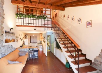 Scale - Trilocale via Levrini
 
23, Padenghe sul Garda - foto 11