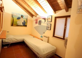 Camera / camera da letto - Trilocale via Levrini
 
23, Padenghe sul Garda - foto 14